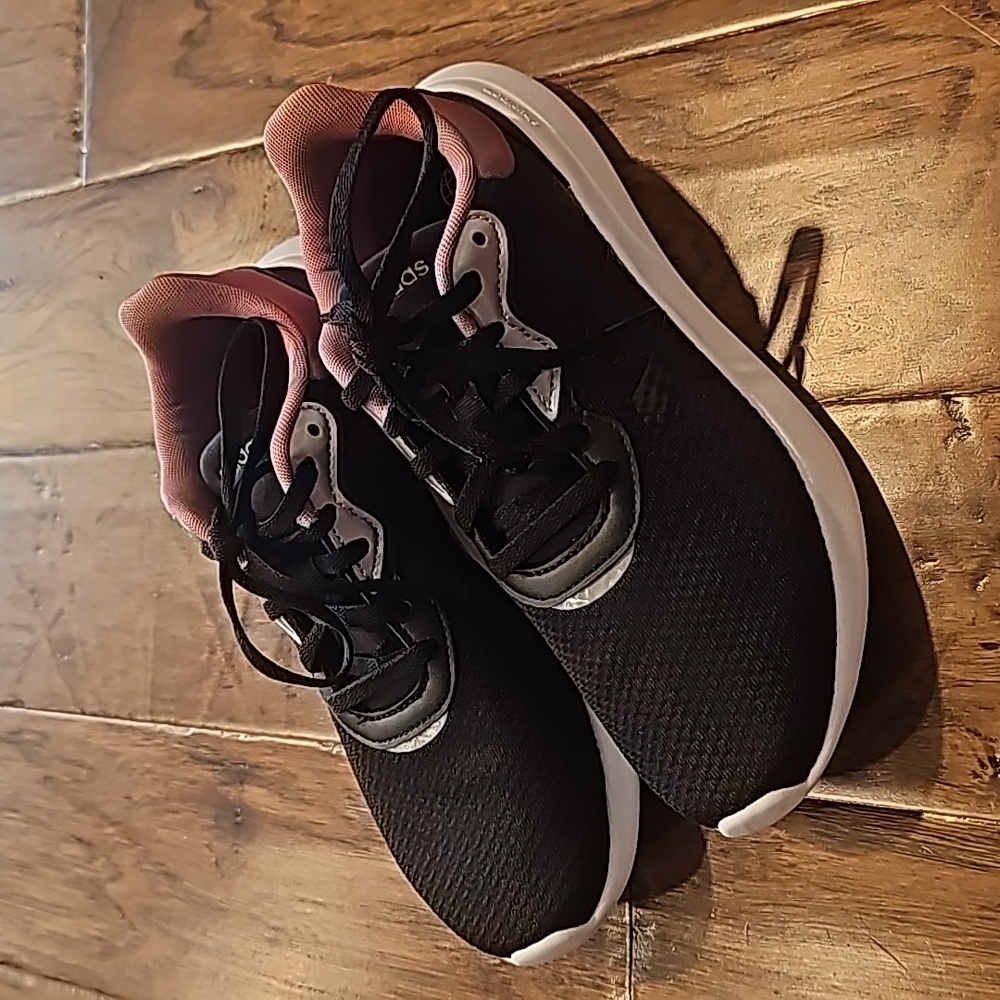 Adidas shoes size 8
